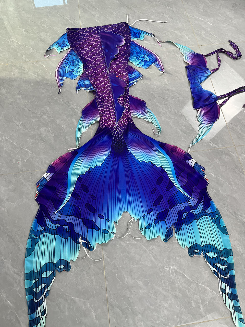 Colorful Dreamy Mermaid Tail A - огляд і ціна Marine Aquarium Kit